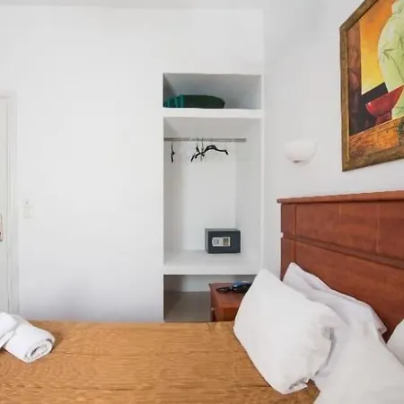 Giannoulaki 4* Mykonos Town