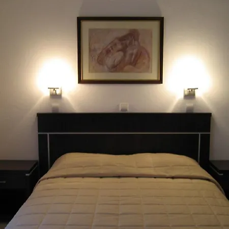 ホテル Giannoulaki