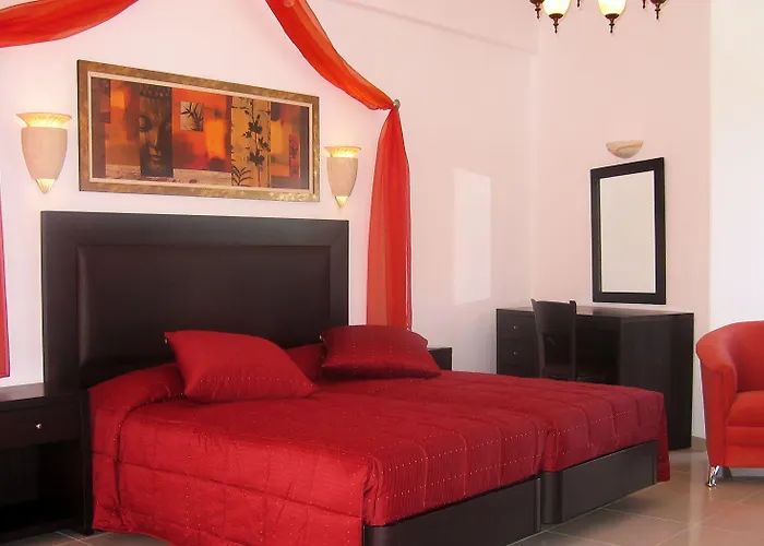 Giannoulaki Отель 4*